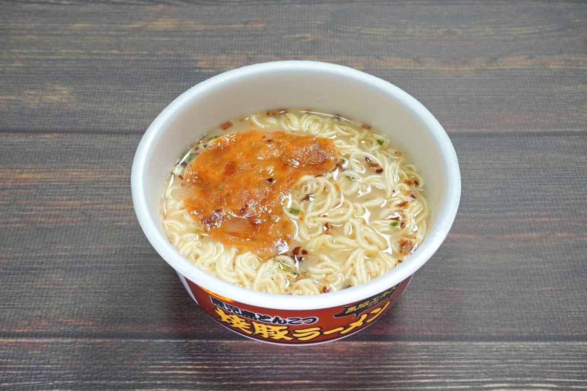 サンポー食品「焼豚ラーメン 鹿児島とんこつ」