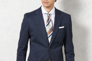 ビジネスマンの鉄板スーツ！はるやまのニットスーツ「i-suit」に春夏向けの爽やかなリネン混モデルが新登場