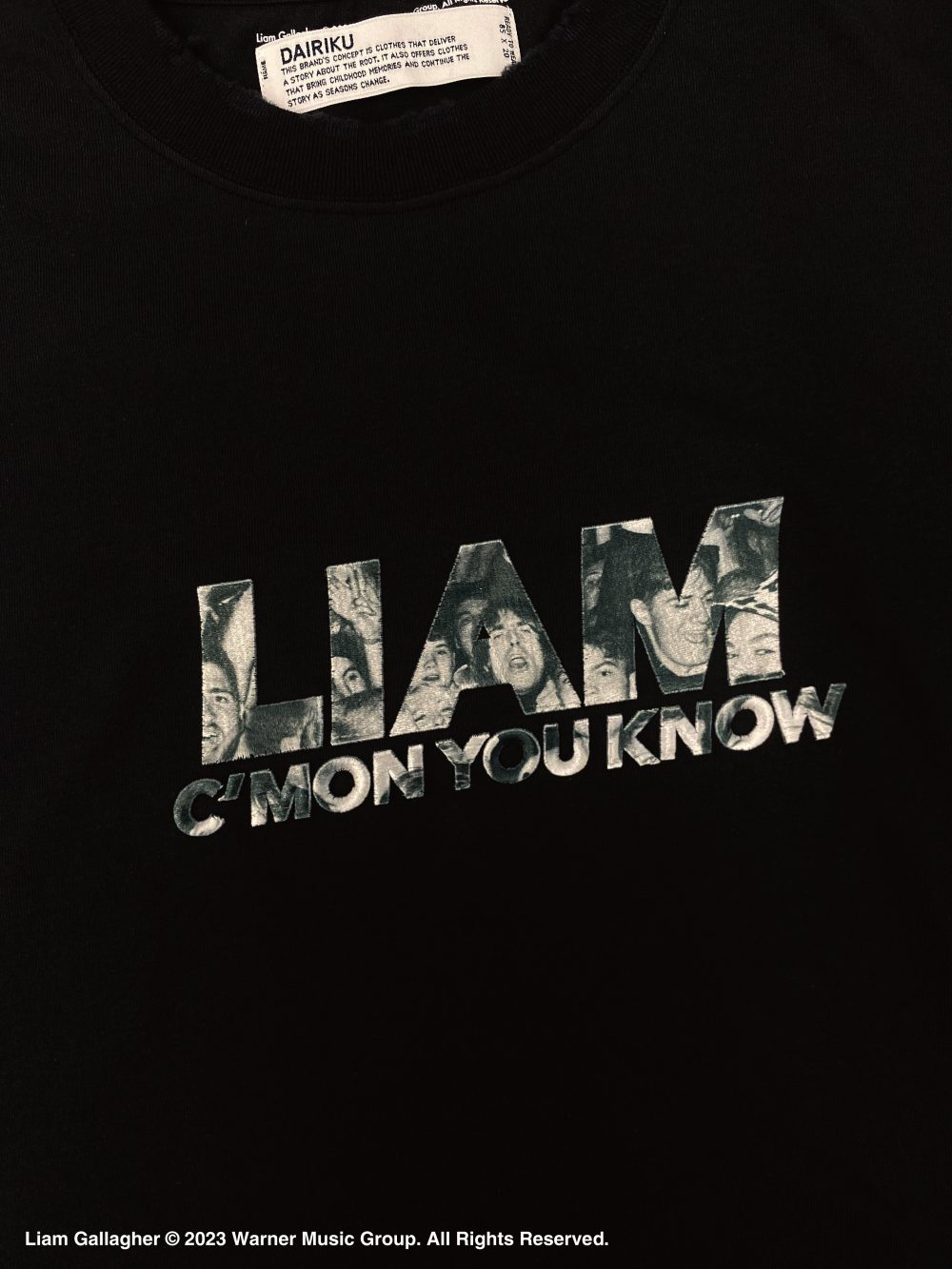 リアム・ギャラガ―の最新アルバム「CʼMON YOU KNOW」のアートワークを採用
