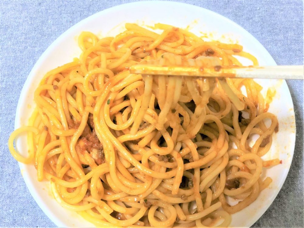 やみつきにんにくが食欲をそそる美味さ