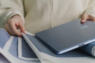 マイクロソフトが名門アルカンターラと「Surface Pro Signature」キーボードを開発した背景とは？