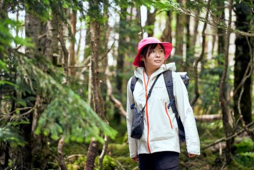 【登山部レポート】ウエアによって登り心地は変わる！ マーモット「A JACKET（エージャケット）」を着て山登り！