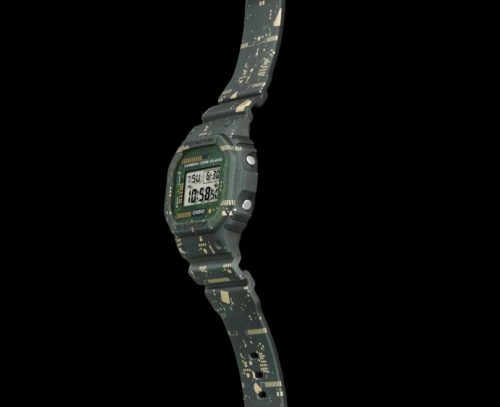 G-SHOCKにベゼルまで交換できる新型が満を持して登場！同梱のバンド3種とベゼル2種で自分だけの時計が作れる！