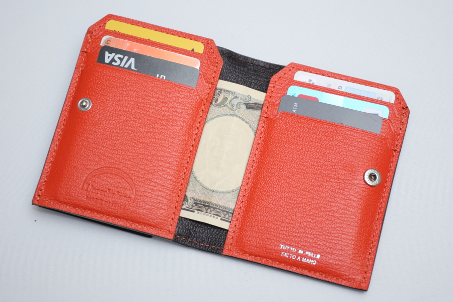 【ミニ財布3選】薄マチながら驚異の収納力！ 完売を繰り返すラルコバレーノの財布がすごい！