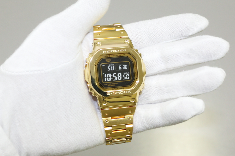 G-SHOCK ゴールド