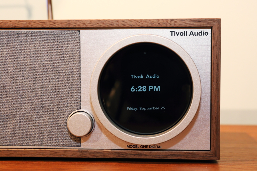 傑作ラジオスピーカーが17年ぶりに進化！チボリオーディオ「Model One Digital」はWi-Fi対応！