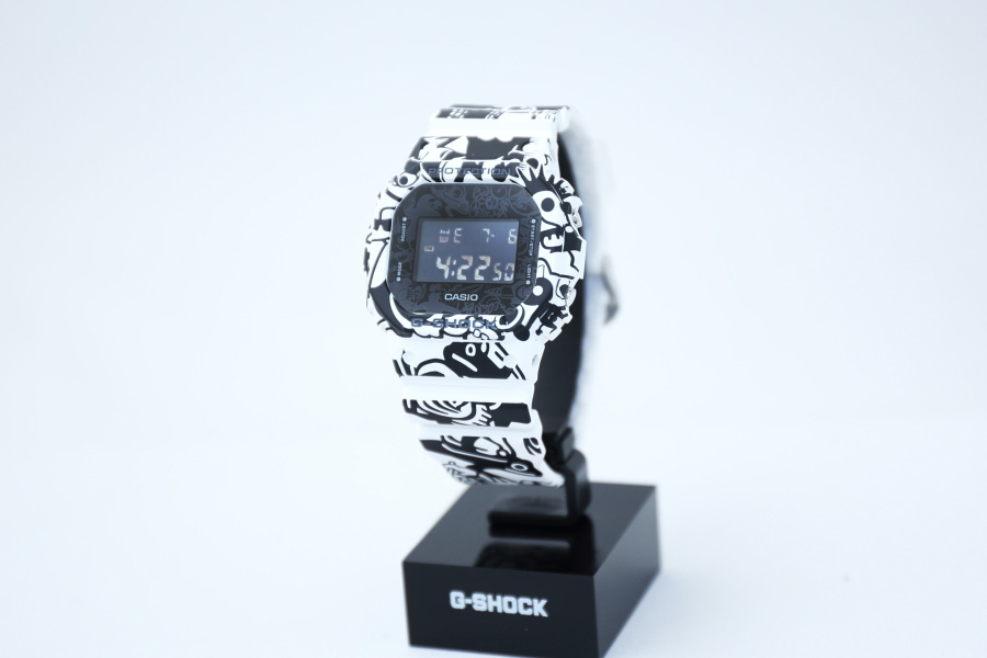 あのキャラどこかな？ G-SHOCK「DW-5600GU-7JR」にMaster of G歴代18種類のキャラが大集結！