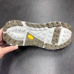 HOKA TOR ULTRA LO