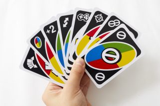 【これぞ令和版『UNO』】ウノが論理力、判断力などが鍛えられる“最強”カードゲームに進化！