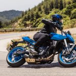 躍動感をより駆り立てるスズキGSX-8S