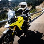 「V-STROM 800DE」はスムーズなスロットルフィーリングを実現する電子制御スロットルシステムを採用