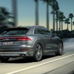 アルミホイールはSQ7にはアウディスポーツ製21インチ5スポークブレードデザイン、SQ8には22インチ5Yスポークデザインを標準で装着