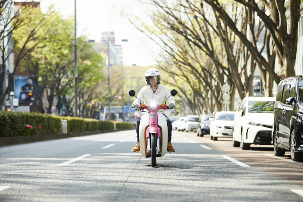 天気の子スーパーカブで楽しい街乗りを！