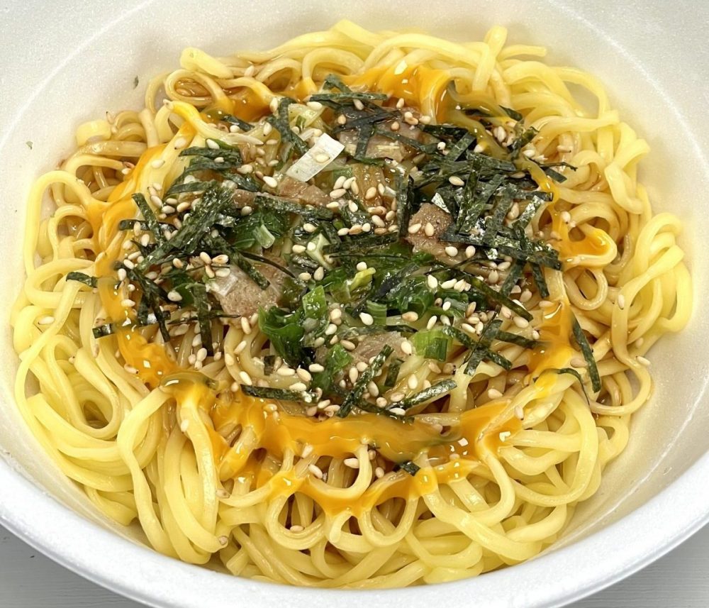 第2位 「7月に絶対食べたいカップ麺」25000食を食べ続けた即席麺マニアがガチ評価！“今話題のまぜそば系”3選