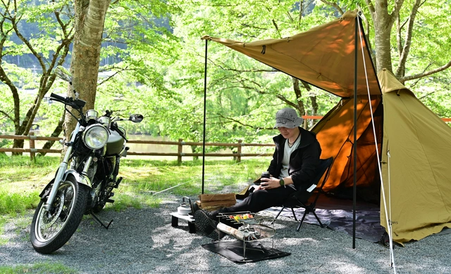 「軽量BBQコンロ」はメスティンやスキレット、鍋料理など本格調理も楽しめる