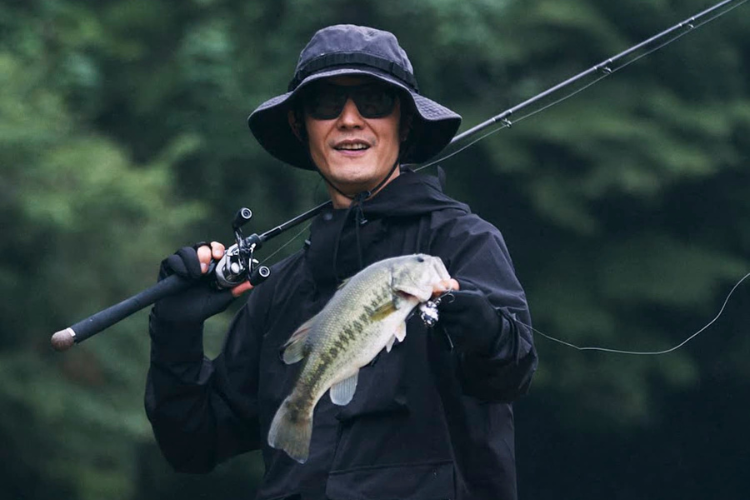 釣具 フィシッングウェア フィッシングスーツ15選｜防寒・防水性に優れた“上下セット”の機能性