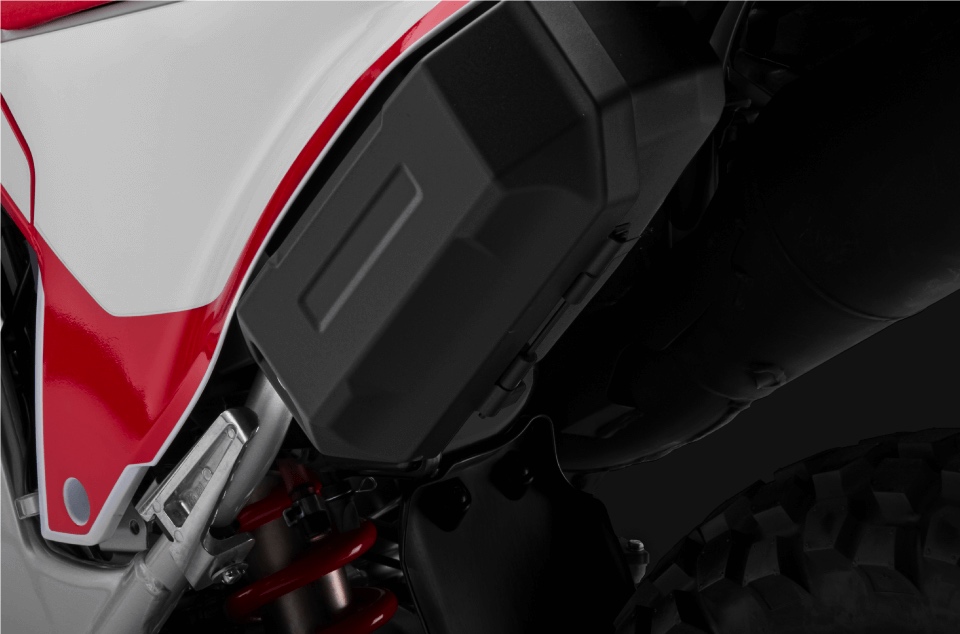 【心が躍る二刀流バイク】ホンダの新型「CRF250L」はオン派にもオフ派にも快適なデュアルパーパスモデルだ！