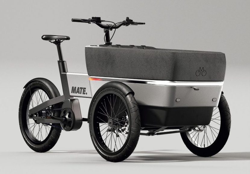 これぞ近未来の乗り物！荷物を積んでスイスイ走る。お店巡りに最強かも！メイトバイク／MATE SUV