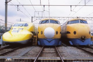 【歴代ドクターイエローを一挙公開】昭和・平成・令和、新幹線の安全運行を守り続けてきた4世代の系譜とは