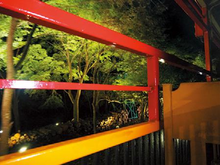 京都府：嵯峨野観光鉄道（トロッコ亀岡～トロッコ嵯峨）／車両は窓がないので風やにおいも感じることができます。
