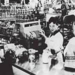 紀ノ国屋History　●1953年「日本初のセルフサービス式スーパーマーケット開業」