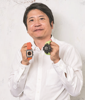 ライター　横山博之さん　 ガジェットにも腕時計にも興味領域を広げるライター。アップルもG-SHOCKもほぼすべての新作をチェック
