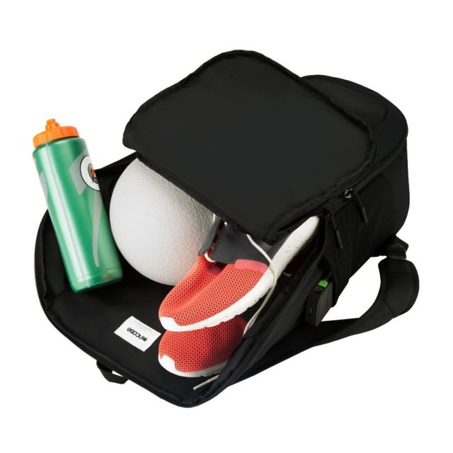 apple社公認のバッグブランドといえばココです！！インケースの今売れてるタウンユースでも使えるスポーツバッグのランキングを発表します！