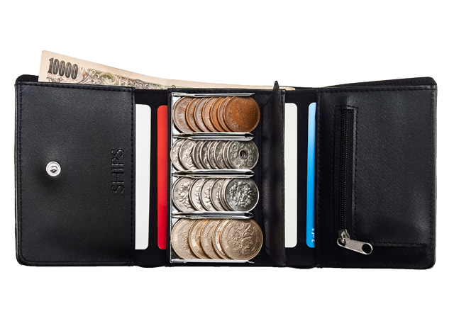 SHIPS（シップス）のコイン仕切り財布がとっても使いやすいんです！
