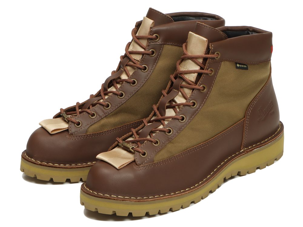 BRIEFING DANNER collaboration 完売品新品未使用品 - ブーツ