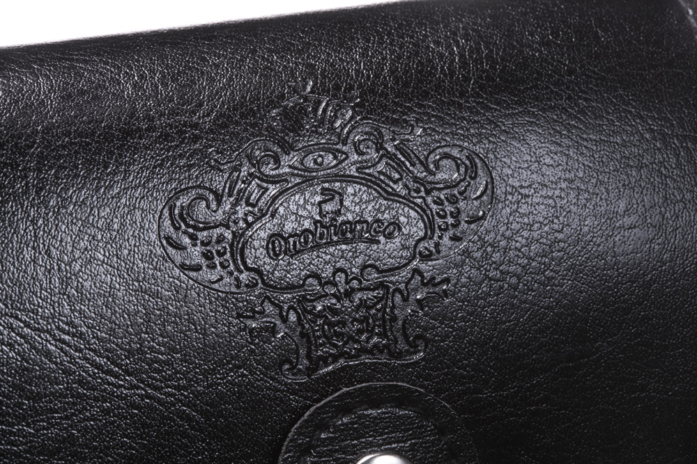 本革仕様のオロビアンコのキーリング付き財布が登場！6月10日発売の雑誌・MonoMax特別付録