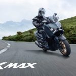 【1位】【ヤマハの人気スポーツスクーター】2画面メーター搭載!?フルモデルチェンジを遂げた「XMAX ABS」の進化がすごい！